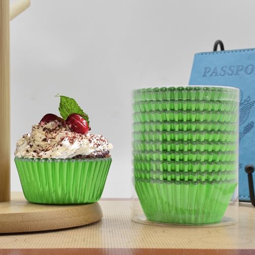 200 Pcs Green Foil Cupcake Liners Standard Baking Cups Muffin Paper Cases