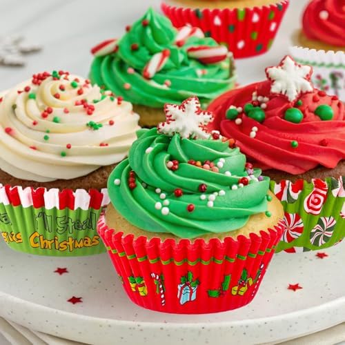 FYSUIMU 300Pcs Christmas Cupcake Liners Funny Cartoon Character Paper Baking Cups Xmas Red Green Standard Muffin Cupcake Wrappers for Holiday Party Supplies Table Decor