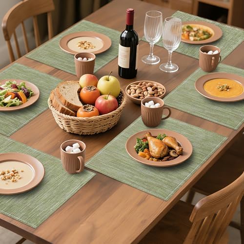 Bloss Green Placemats Set of 6-12x18 Inch Washable Easy to Clean Table Mats
