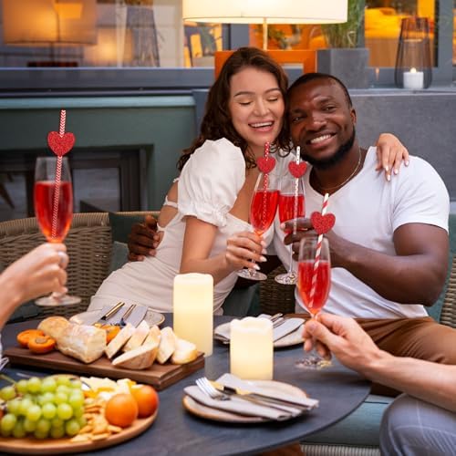 JarThenaAMCS 40Pcs Valentine's Day Paper Straws Red Glitter Heart Disposable Drinking Straws Romantic Decorative Straw for Wedding Birthday Party Supplies