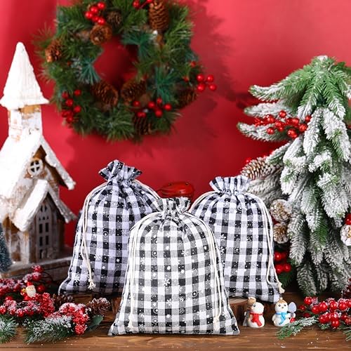 Shappy 24 Pcs Christmas Drawstring Gift Bags Xmas Buffalo Plaid Burlap Advent Bags 10 x 8 Inches Linen Treat Candy Bag with 32.8 ft Rope 24 Card(Black White Snowflake)