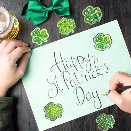 500Pcs St. Patrick's Day Stickers Roll 1in Laser Glitter Shamrock Stickers 3 Designs Self-Adhesive Holographic Clover Sticker Decor for Irish Holiday Party Scrapbook Envelopes Decals Decorations