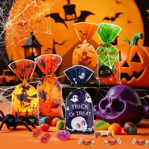 Halloween Treat Bags,Halloween Goodie Bags,100 Pcs Candy Bag Trick or Treat Gift Bag with Ties for Kids Clear Cellophane Goody Favor Gifts for Snacks Cookies Packing Party Favors Decorations Supplies