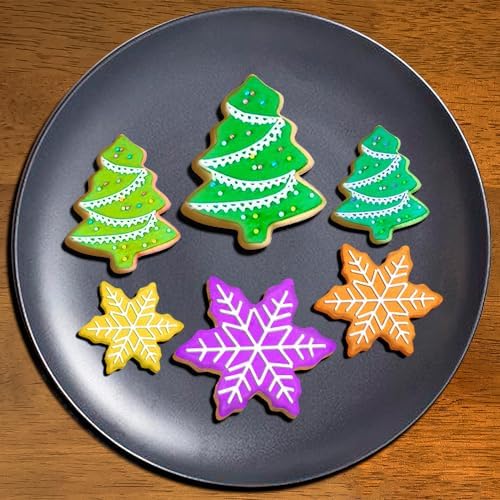YXClife Christmas Cookie Cutter Set - Gingerbread Man, Snowflake, Christmas Tree, Heart, Star, Angel - 18 Piece Christmas Cookie Cutters, Cookie Cutters Christmas Shapes for Holiday Winter Baking