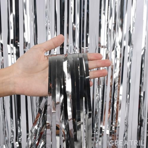 Silver Streamers Metallic Party Backdrop 8.2ft x 3.2ft - Pack of 2