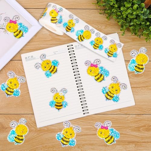 500Pcs Summer Bee Stickers Roll 1.5in Large Glitter Bumble Bee Seal Stickers 5 Designs Cartoon Animal Waterproof Classroom Reward Decals for Spring Bottle Scrapbook Journal Decor