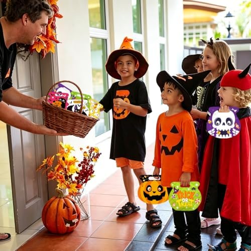 FOIMAS Halloween Treat Bags, 48pcs Plastic Candy Bags Zipper Seal Bags Resealable Pumpkin Bat Ghost Goodie Bags with Handles for Trick or Treat Halloween Party Supply Decor Home Classroom