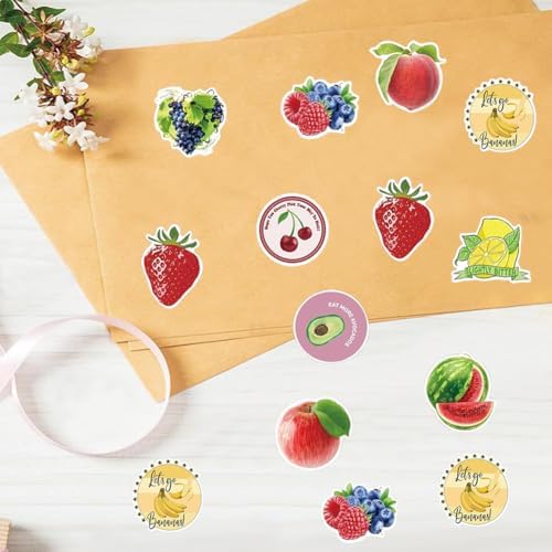 500PCS Fruit Stickers Rolls 8 Styles Summer Fruits Sticker 1in Self-Adhesive Waterproof Vinyl Stickers Decor for Back to School First Day of School Party Supplies Envelope Scrapbook Decorations