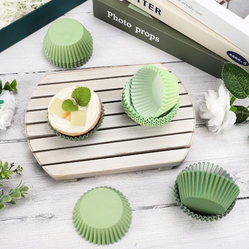 Whaline 300Pcs Sage Green Cupcake Liners Paper Baking Cups Gradient Color Standard Muffin Cupcake Wrappers for Tea Party Wedding Bridal Baby Shower Birthday Party Supplies