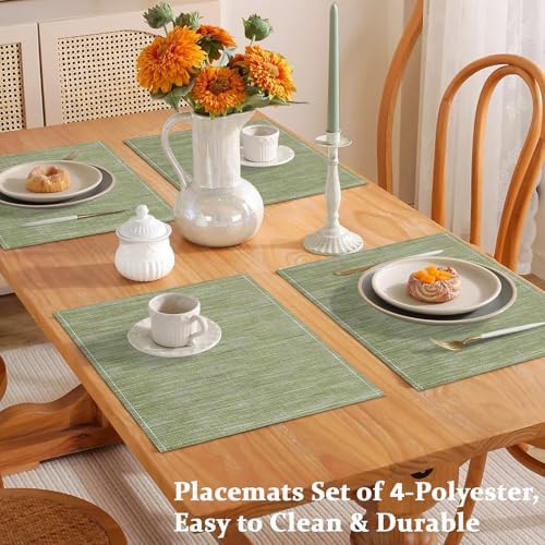 Bloss Green Placemats Set of 4-12x18 Inch Washable Easy to Clean Table Mat