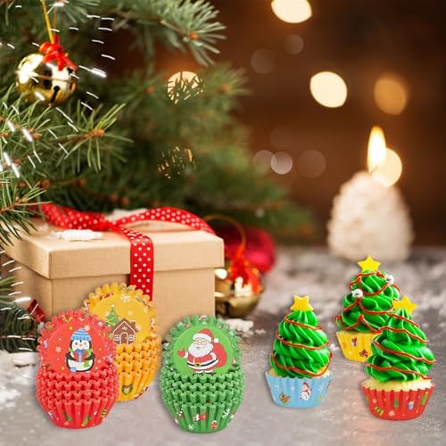 Christmas Mini Cupcake Liners - 600 Count Small Xmas Muffin Cup Cake Paper Liner for Baking, Merry Christmas Eve Candy Wrappers, Cookies Chocolate Tiny Wrap Mold for Bakeware Party Supplies