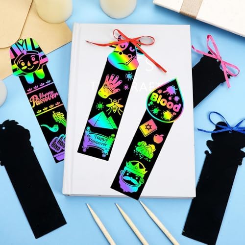 JUNEBRUSHS 30Pcs Passover Scratch Bookmarks, Rainbow Magic Scratch Paper Art Passover DIY Craft Kit for Students Classroom Activity Party Favors