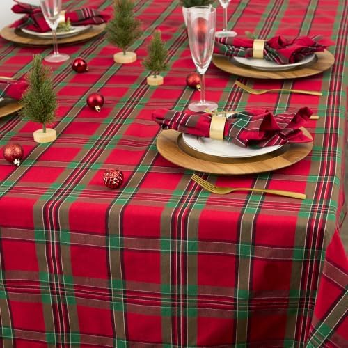 DII Farmhouse Christmas Plaid Dining Table & Kitchen Décor, Holiday Tablecloth, 60x84, Red & Green