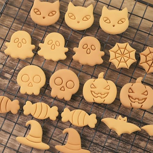 8Pcs Halloween Cookie Cutters - Bat Cookie Cutter for Halloween Decoration
