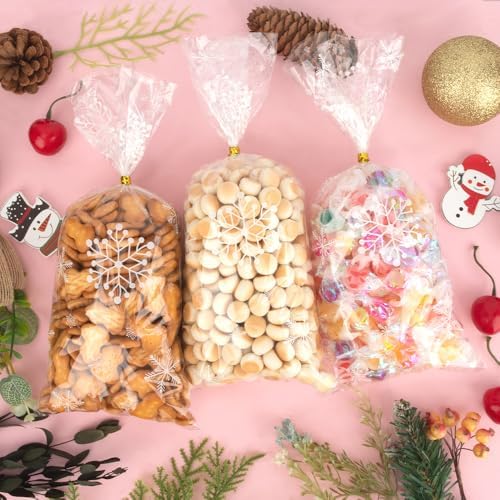 Snowflake Christmas Treat Bags, 200PCS Winter Cellophane Bags, Plastic Xmas Clear Frozen Cookie Candy Snack Goodie Gift Bag with Twist Ties for Christmas Winter Holiday Party Favors Supplies