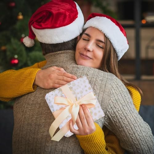 BEISHIDA Christmas Snowflake Tissue Paper Bulk，Gold and White Wrapping Tissue Paper for Gift Bags, 14 x 20 Inch Gift Wrap for Winter Christmas Party DIY Crafts Decor Holiday Flowers-50 Sheets