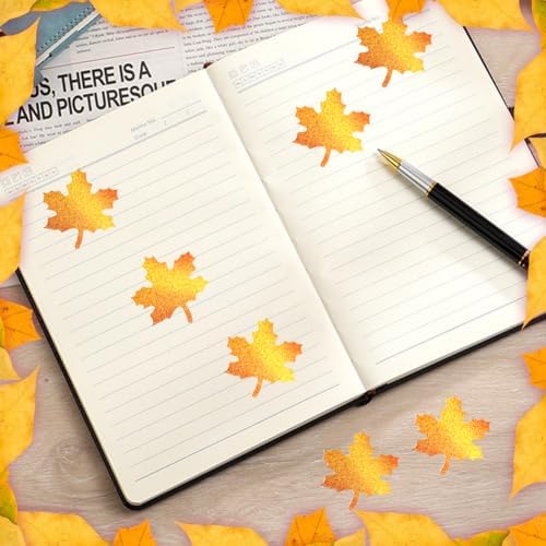 500Pcs Fall Thanksgiving Leaf Stickers Gold Maple Leaf Decals 1in Holographic Self Adhesive Label Stickers Roll for Autumn Party Cards Seal Envelopes Supplies Decorations