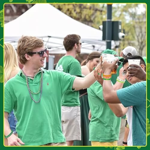 JUNEBRUSHS 24pcs St. Patrick's Day Party Favors Silicone Bracelets