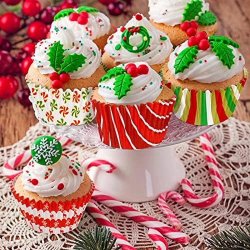 Potchen 600 Count Christmas Cupcake Liners Red Green Berry Snowflake Print Baking Cups Disposable Cupcake Wrappers Christmas Theme Muffin Liners Cupcake Holders for Xmas Party Supplies (Snowflake)