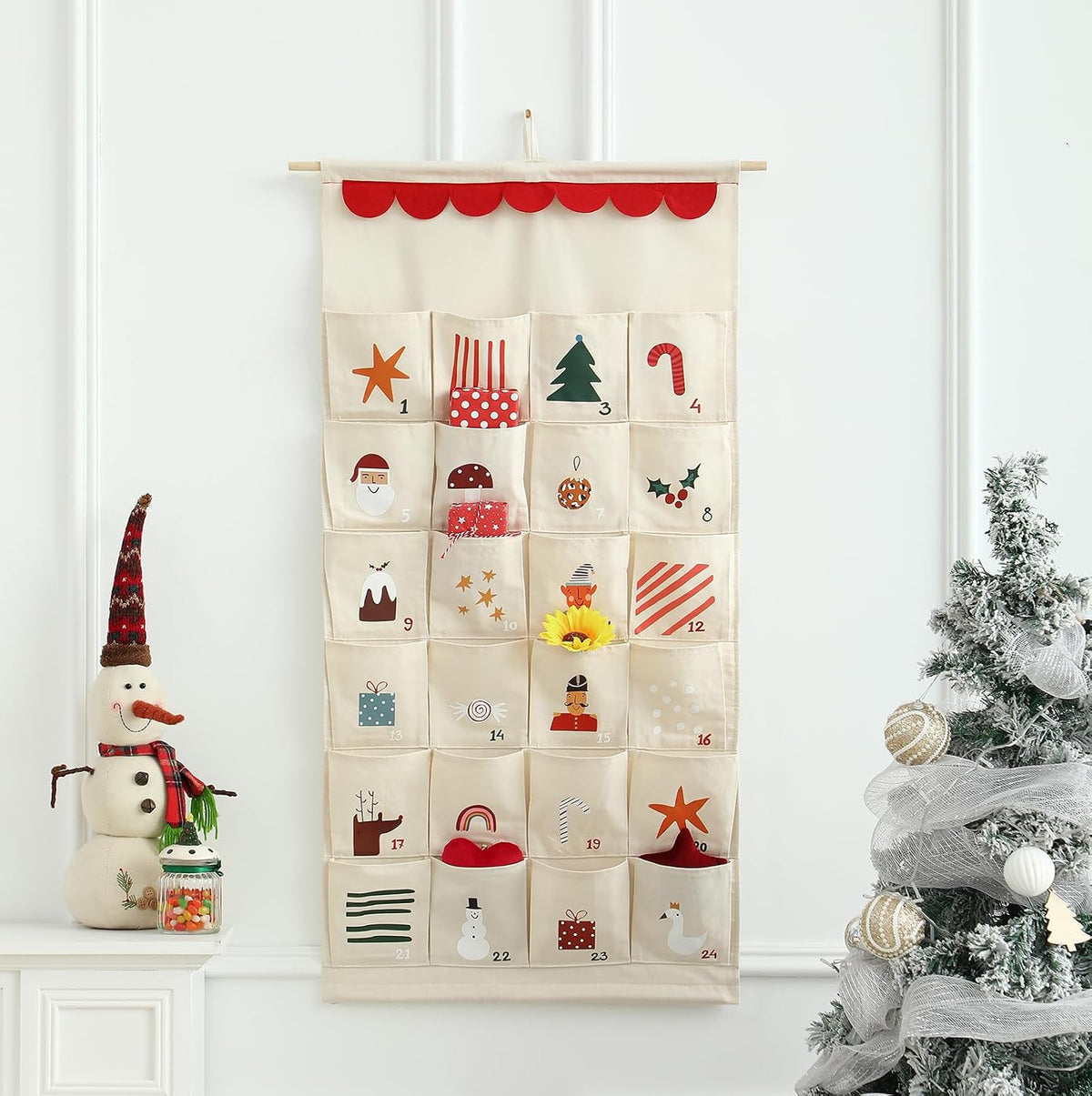MONOBLANKS Fabric Hanging Advent Calendar with Pockets, Christmas Pattern B